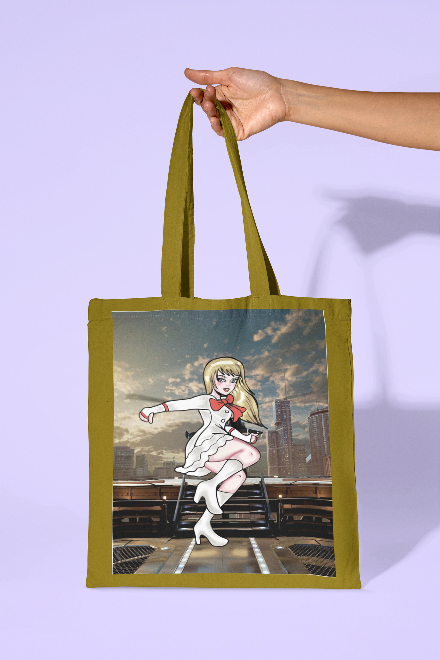 Lili Reinhart bag